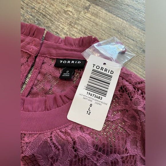Torrid Women’s Chiffon over Lace Rose Pink top SZ 0/12/L - Picture 13 of 16